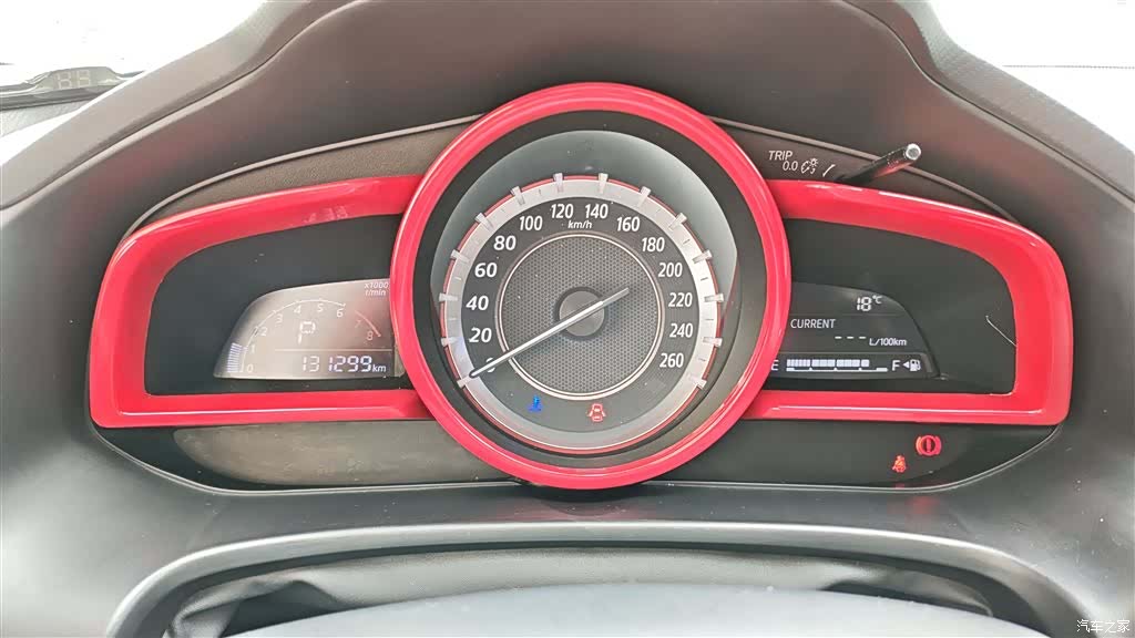Mazda Mazda3, 2016 12