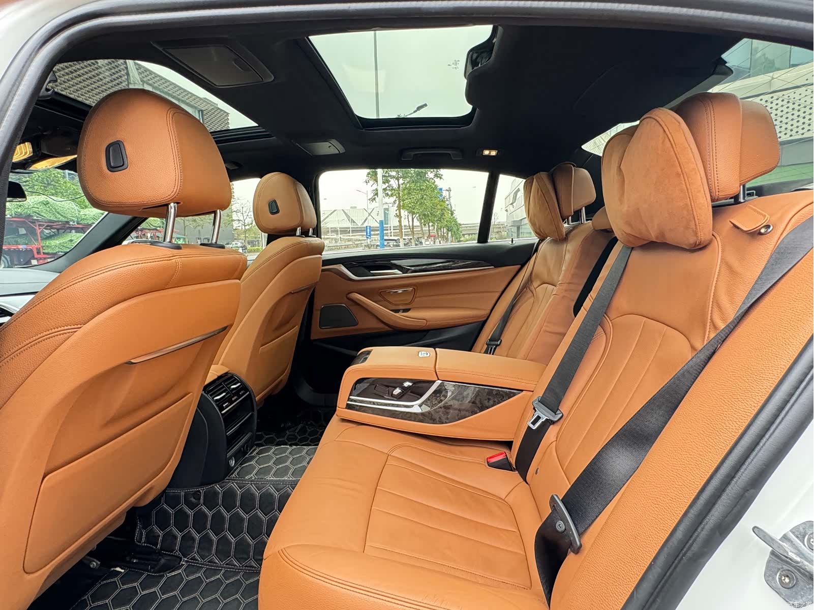BMW 5 Series, 2019 17