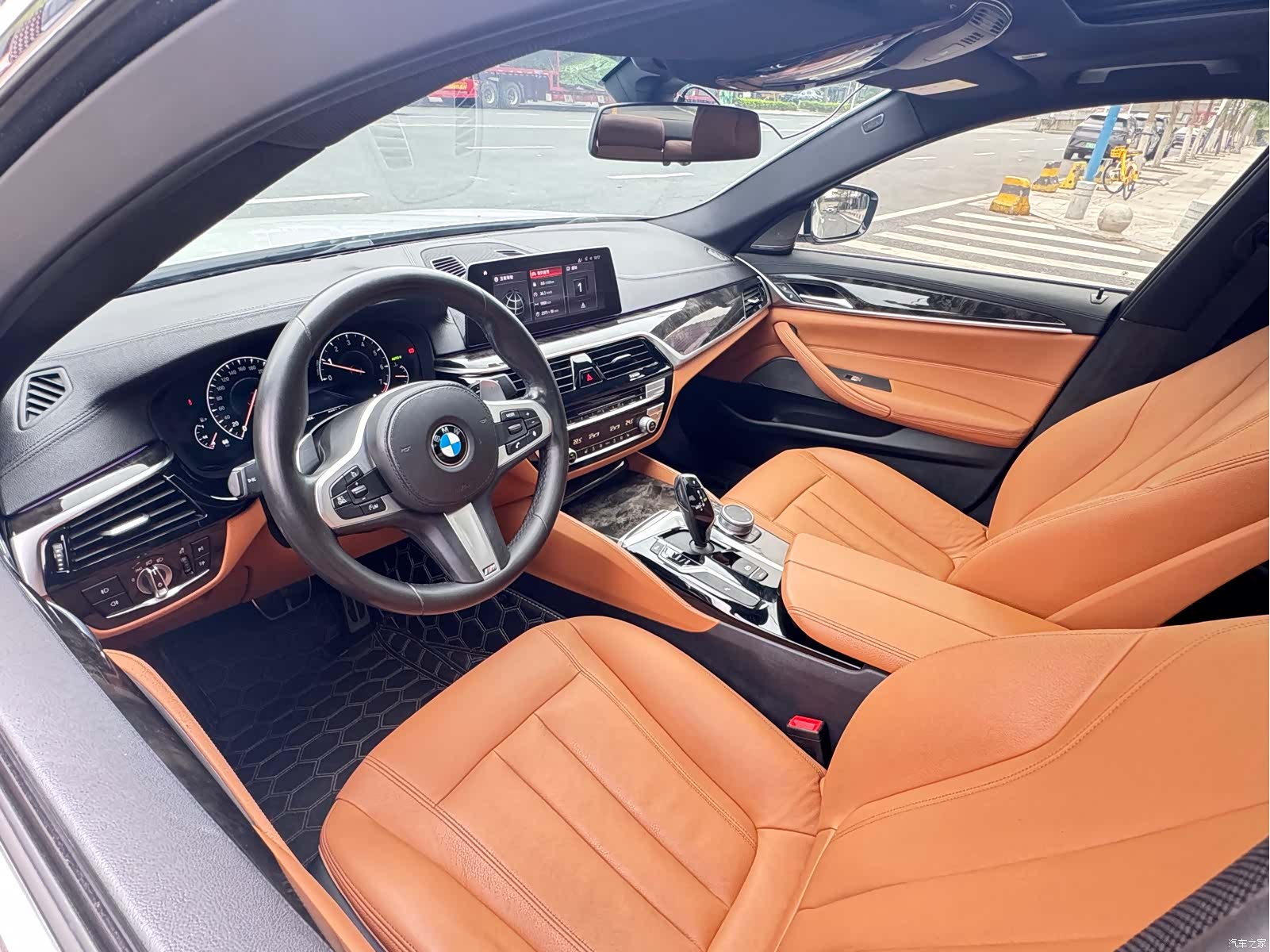 BMW 5 Series, 2019 12
