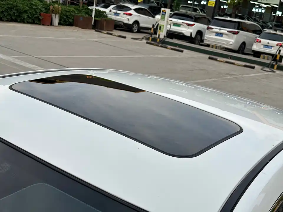 Mazda Atez