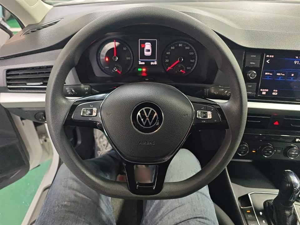 Volkswagen Lavida Pure Electric