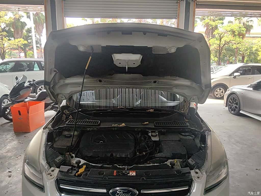 Ford Kuga, 2015 20