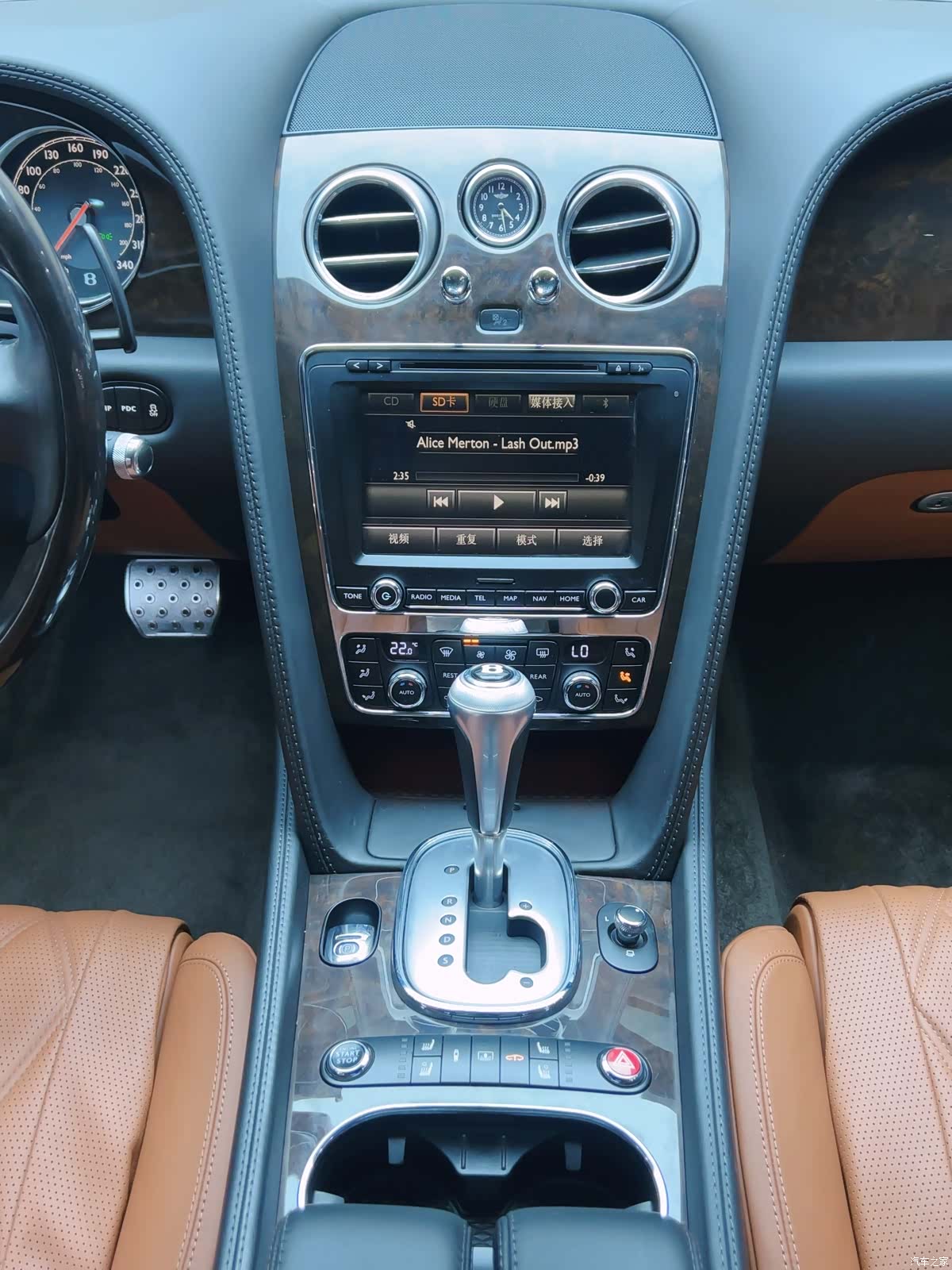Bentley Flying Spur, 2015 все фото