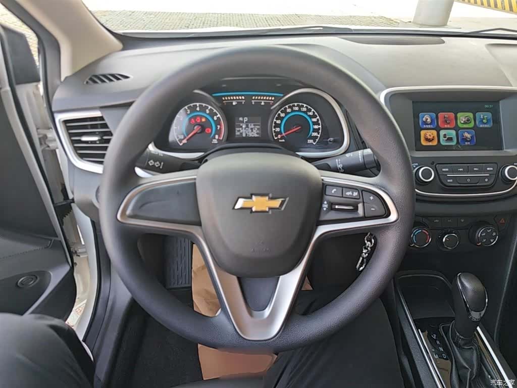 Chevrolet 320, 2019 11