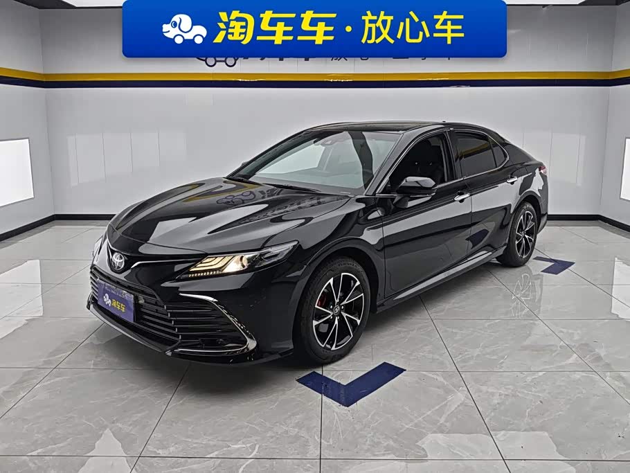 Toyota Camry 2021 2.0G Luxury