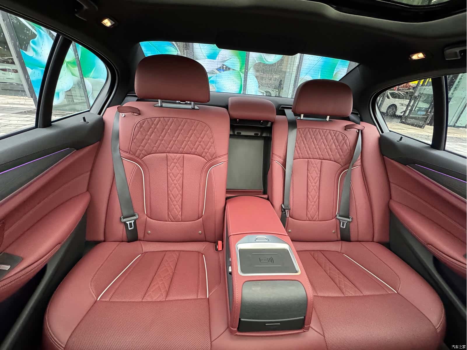 BMW 5 Series, 2024 26