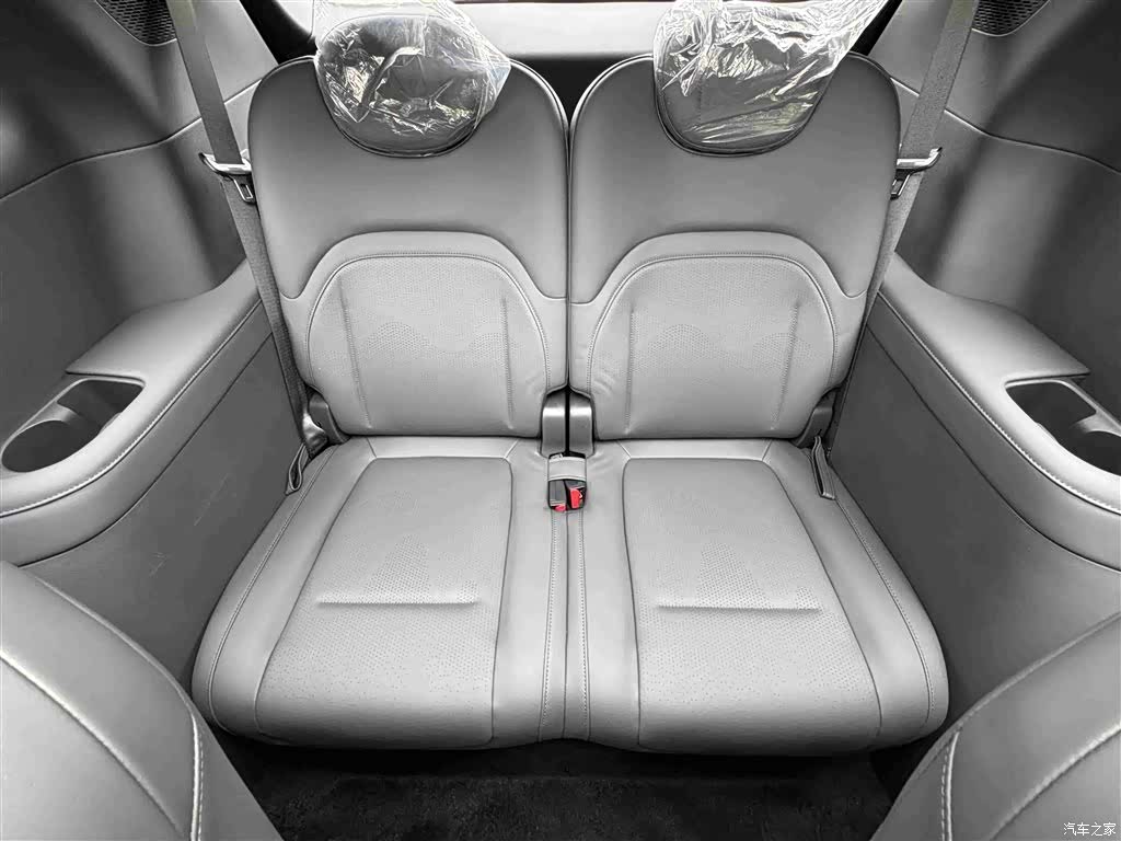 DongFeng eπ008, 2025 24