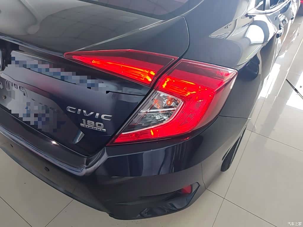Honda Civic, 2018 8