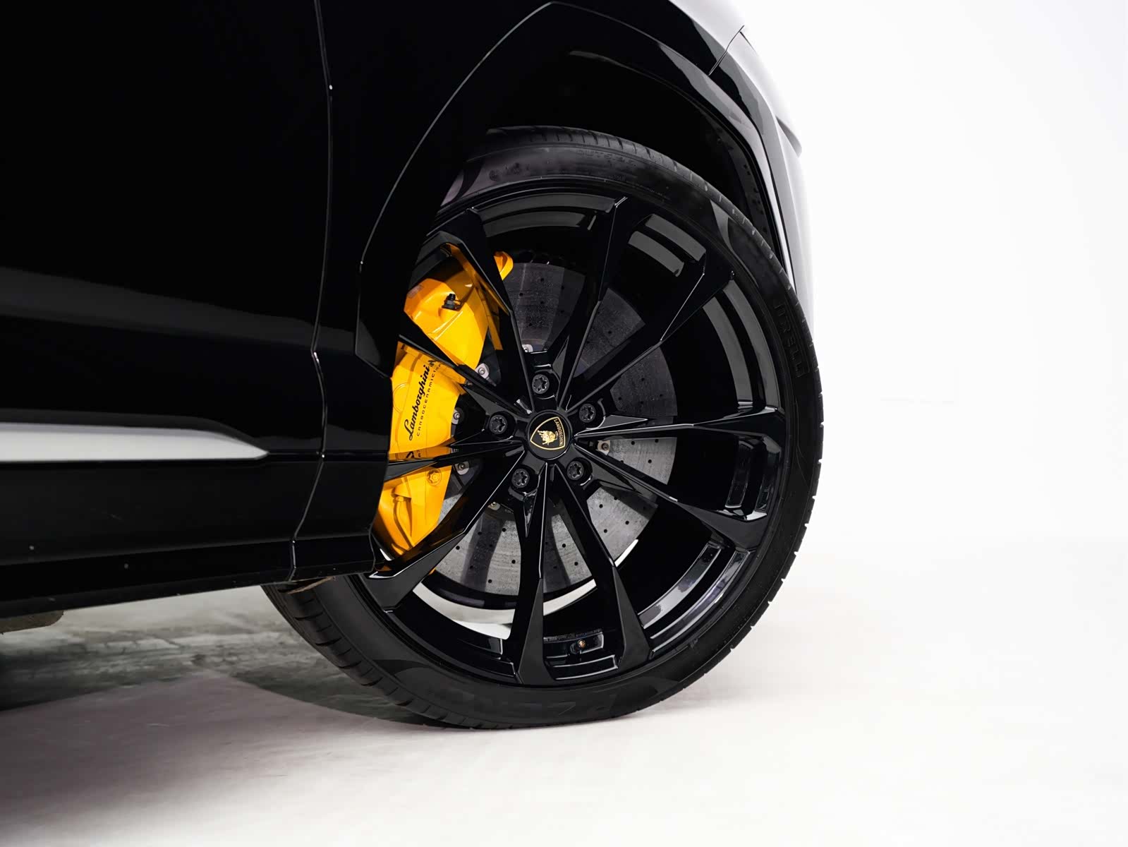 Lamborghini Urus, 2021 4