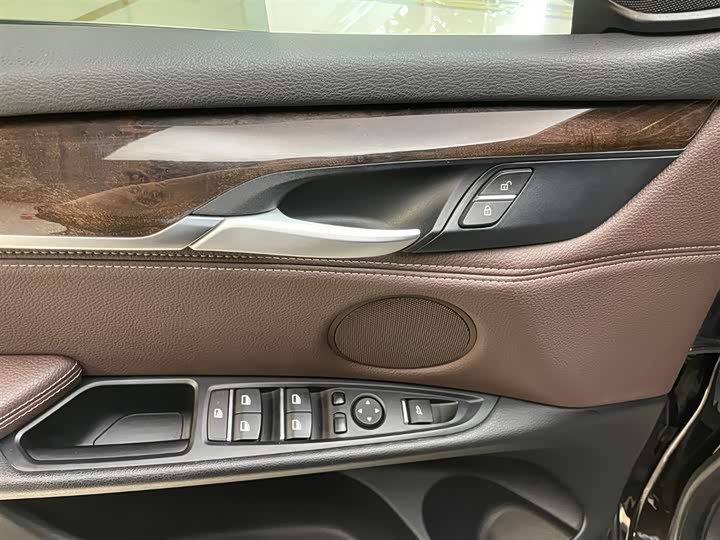 BMW X5, 2015 года фото 10