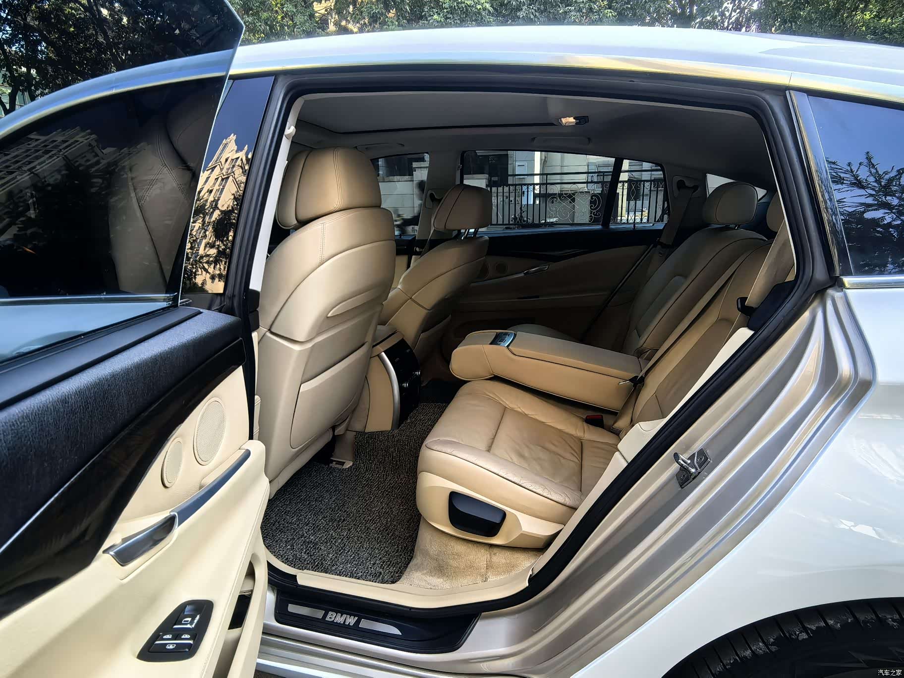 BMW 5 Series, 2013 13