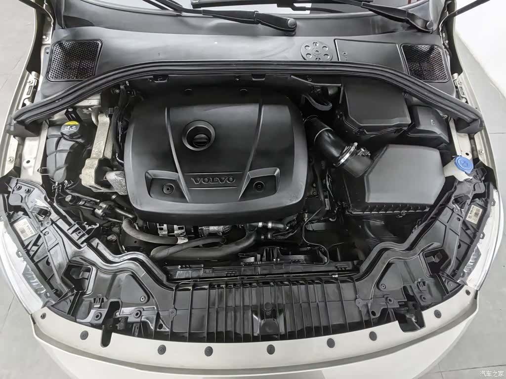 Volvo S60, 2019 6