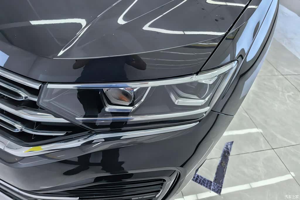 Volkswagen Tayron, 2019 все фото