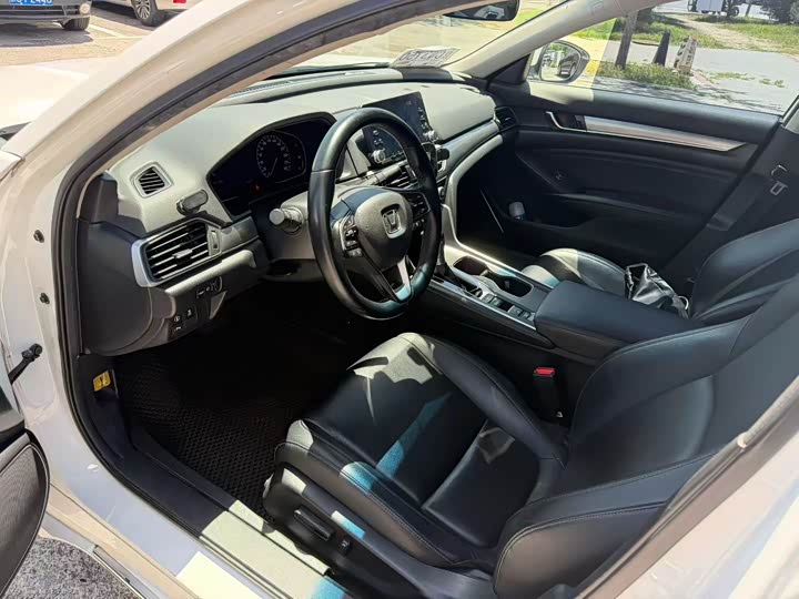 Honda Accord, 2019 года фото 6