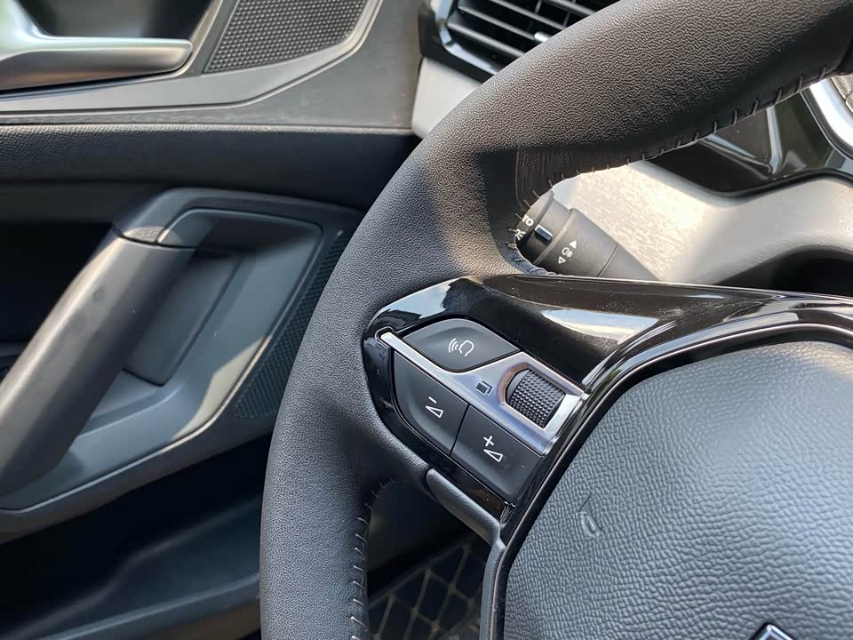 Peugeot 408 Peugeot 408