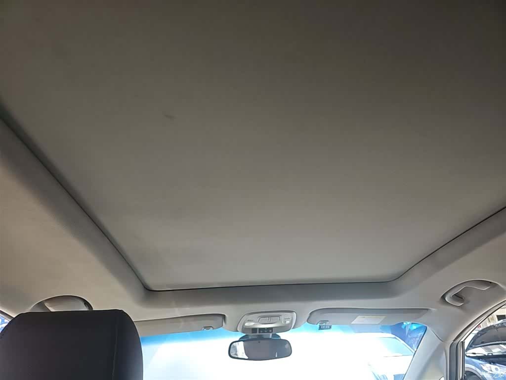 Buick GL6, 2018 18