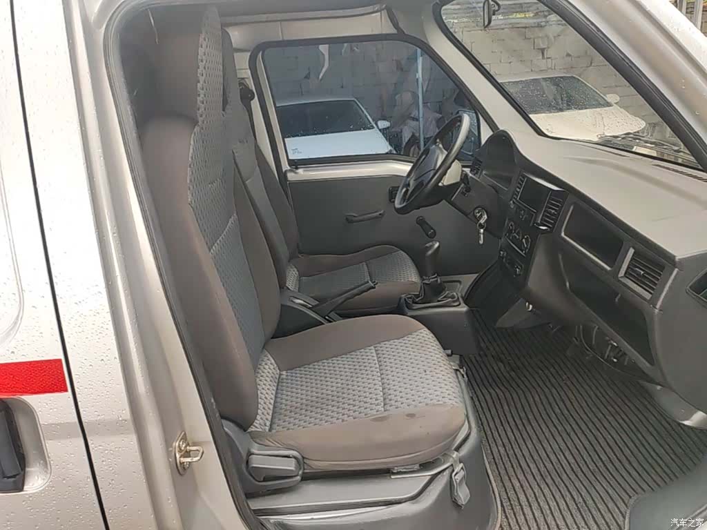 Wuling VI, 2021 25