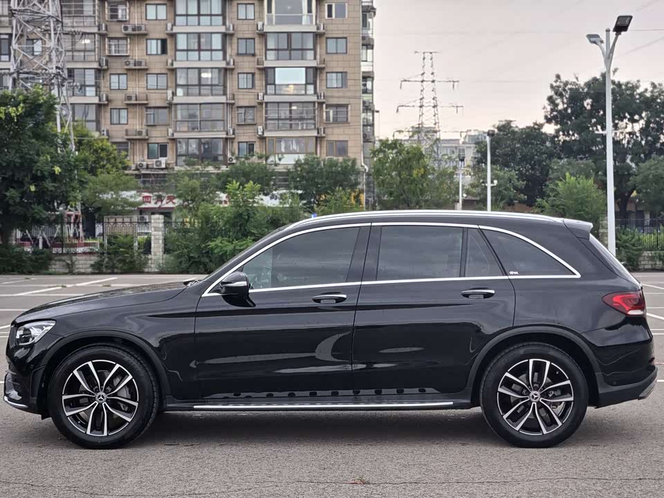 Mercedes-Benz GLC Mercedes-Benz GLC
