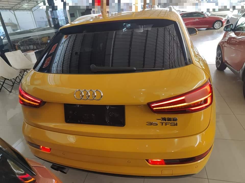 Audi Q3