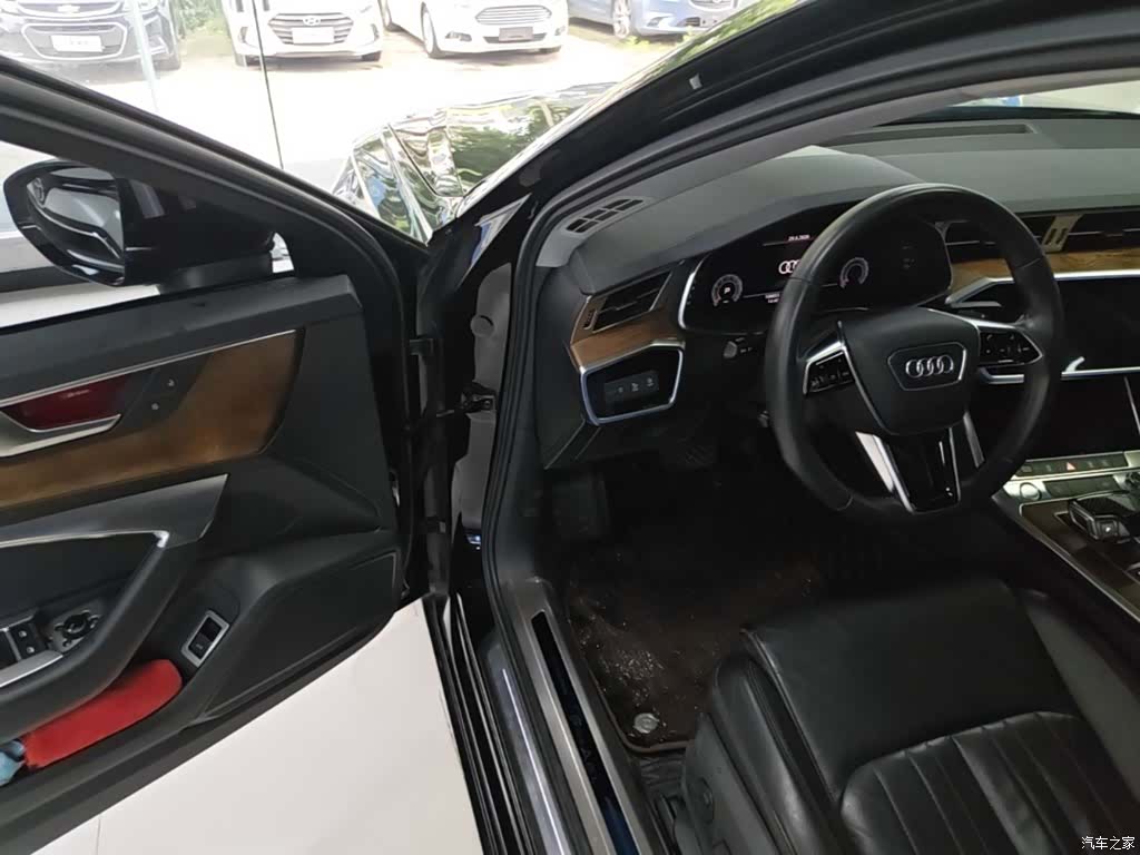 Audi A6L, 2019 16