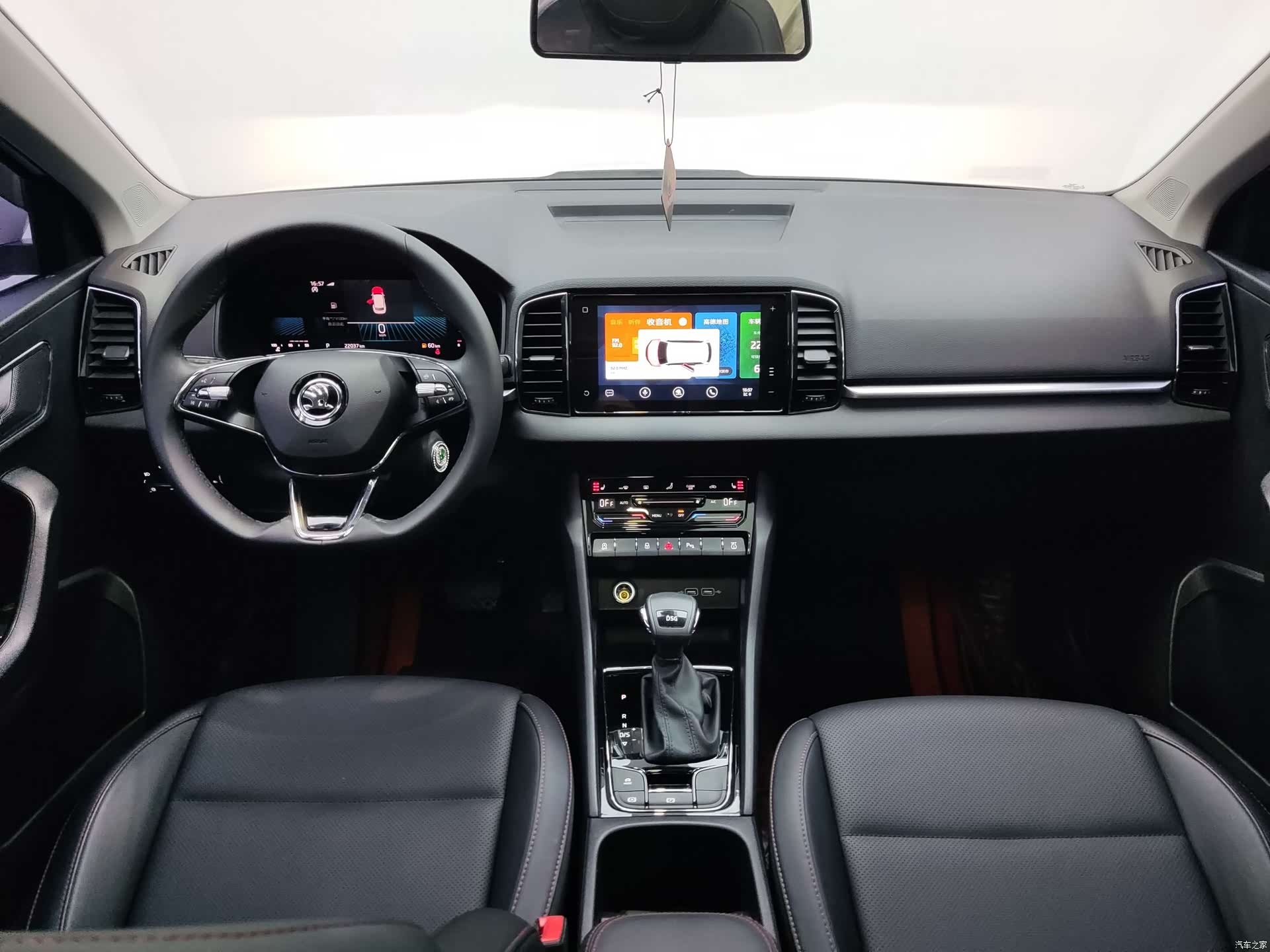 Skoda Karoq, 2022 8