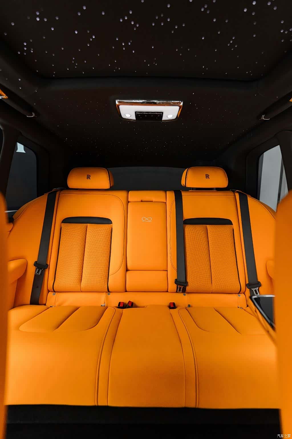 Rolls-Royce Cullinan, 2021 11