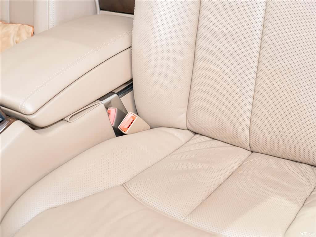 Maybach 62, 2014 15