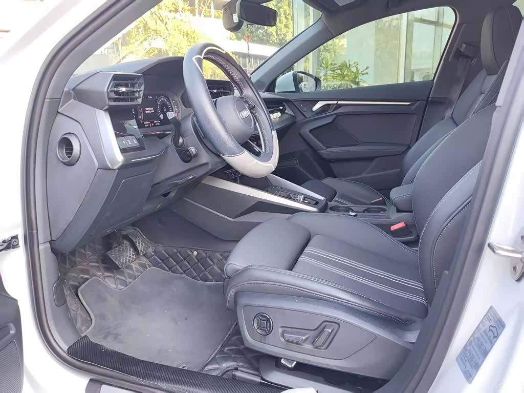 Audi A3, 2024 все фото