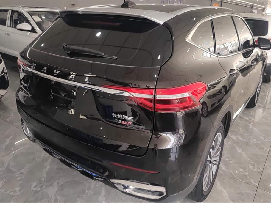 Haval F7