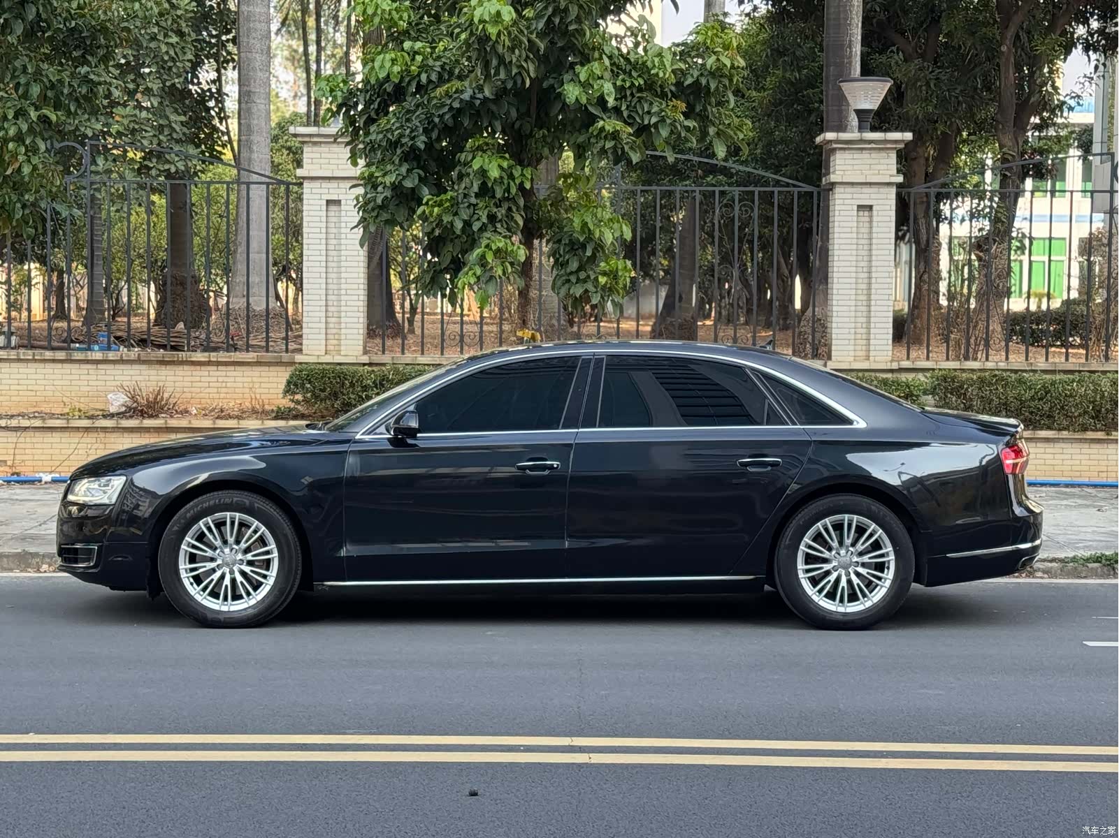 Audi A8L, 2016 все фото