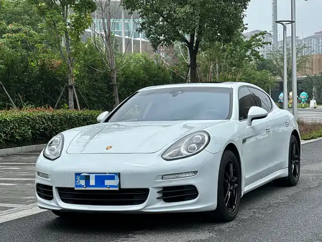 Porsche Panamera 2016 — купить из Китая под заказ