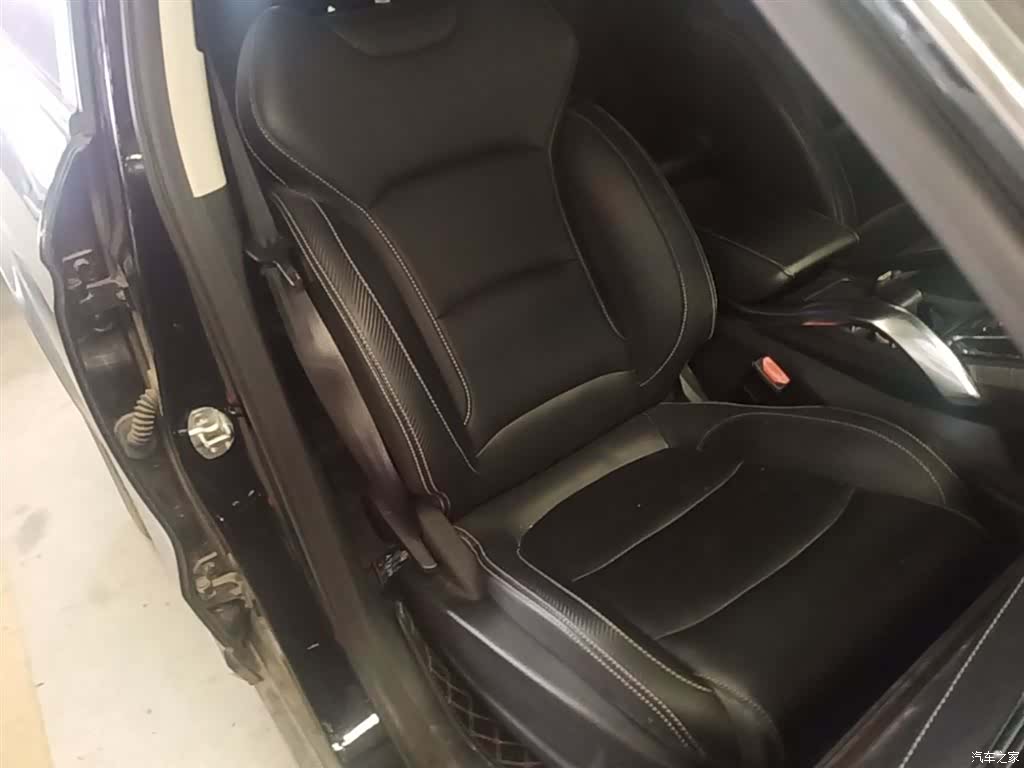 Geely Boyue, 2021 25
