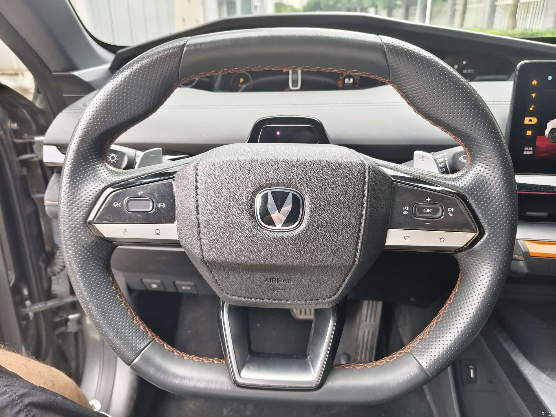 Changan UNI-V, 2022 7
