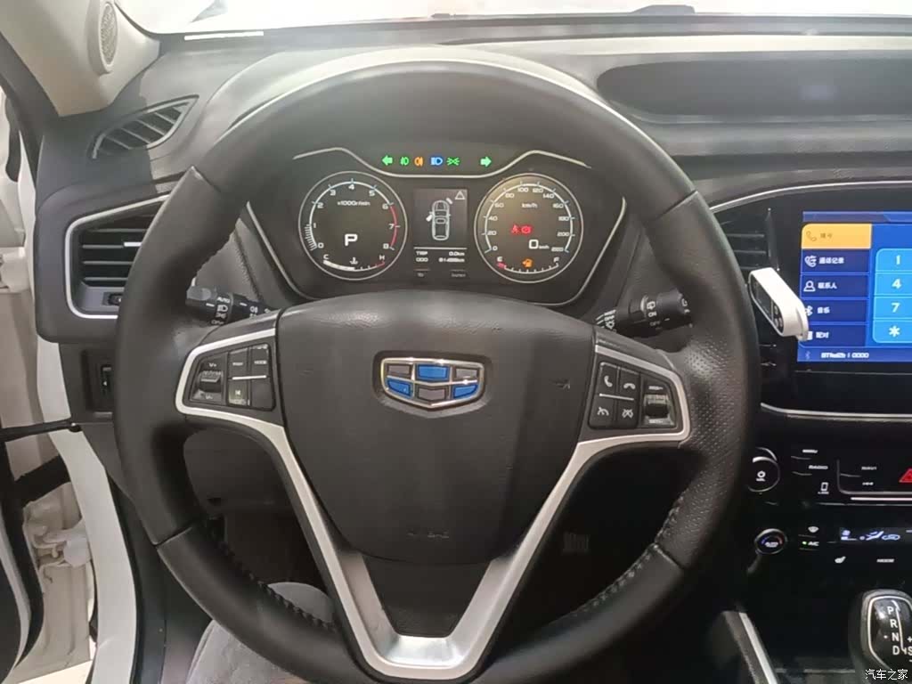 Geely X6, 2017 7