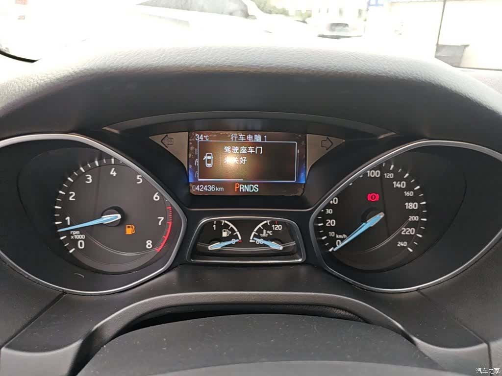 Ford Focus, 2019 8