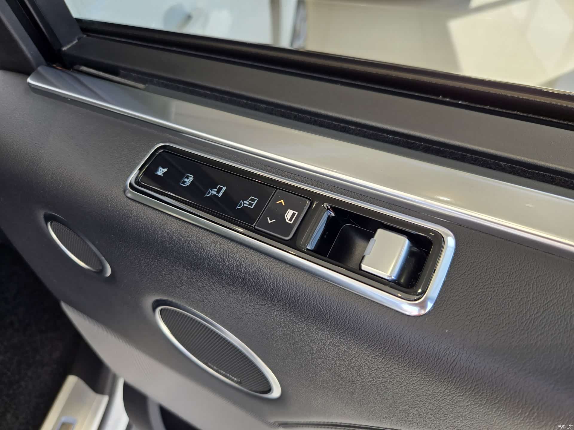 Land Rover Range Rover, 2018 27