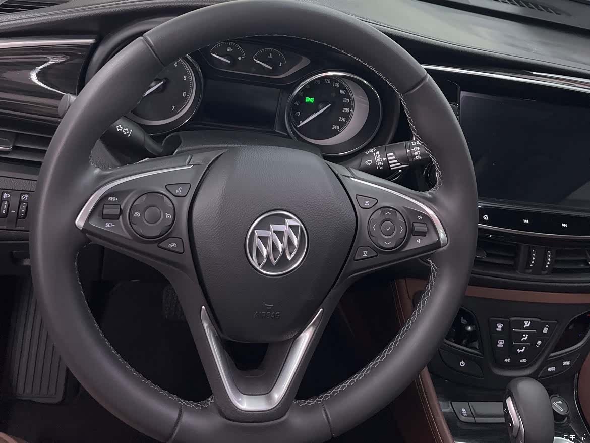 Buick Envision Plus, 2020 10