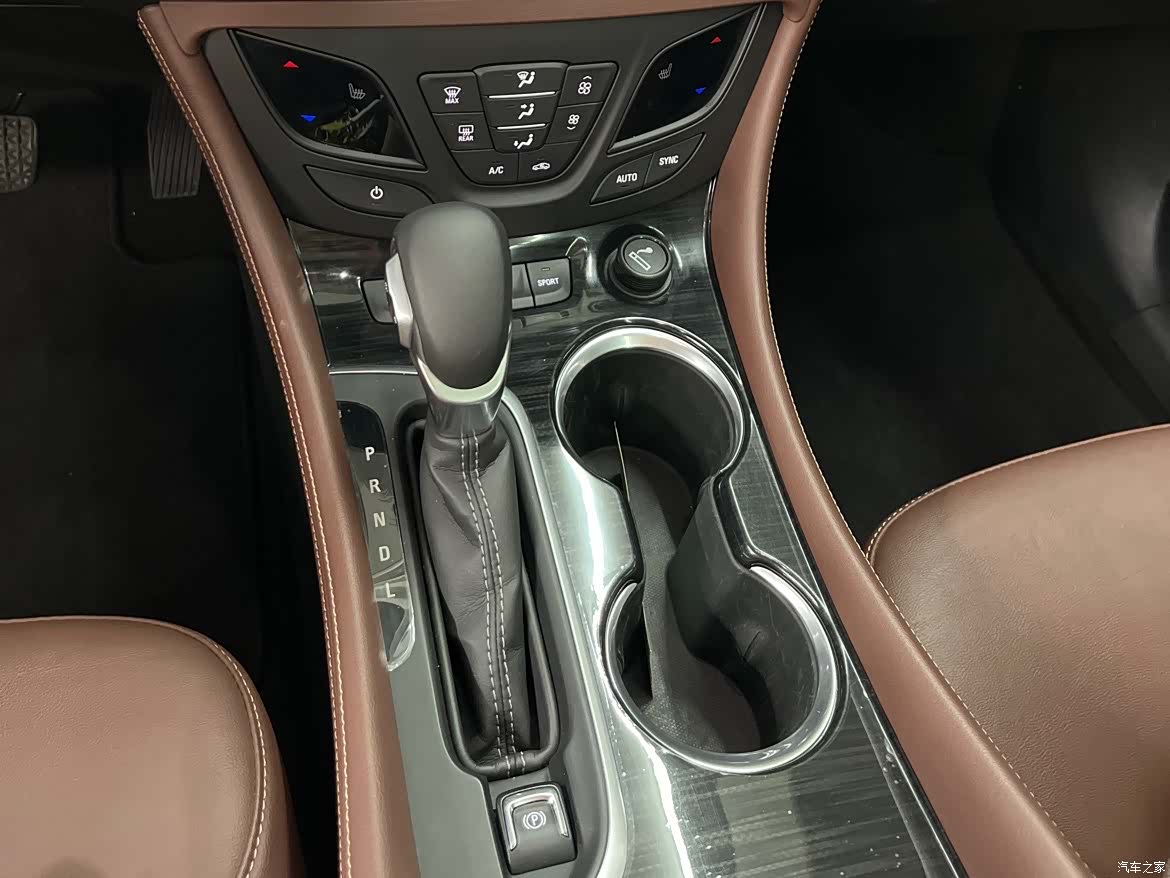 Buick Envision Plus, 2020 11