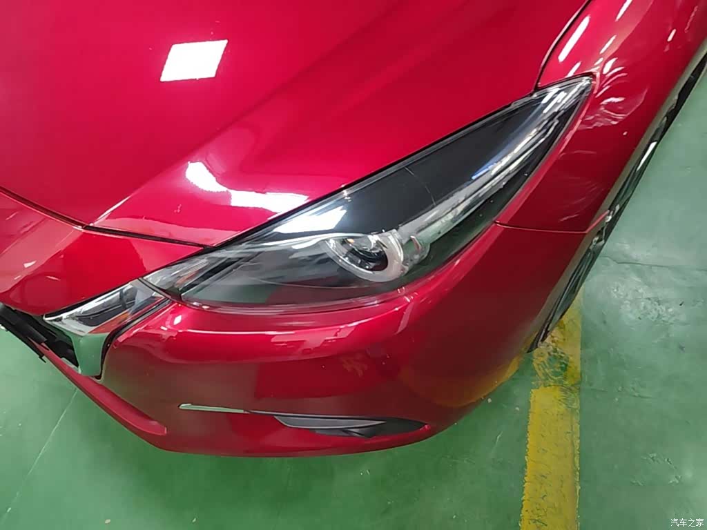 Mazda Mazda3, 2018 24