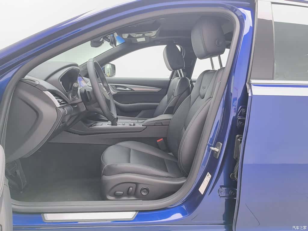 Cadillac CT5, 2023 10