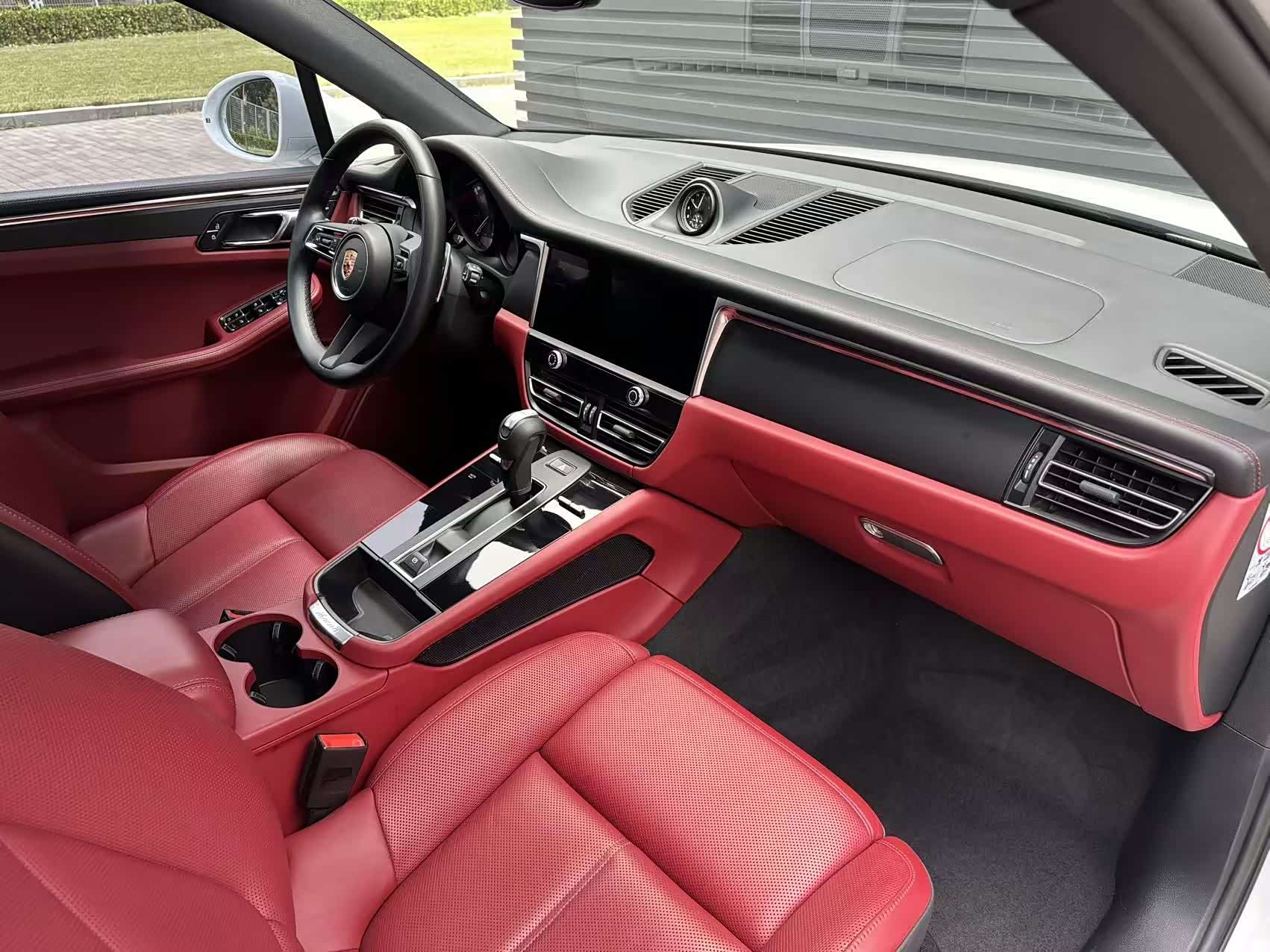 Porsche Macan, 2024 14
