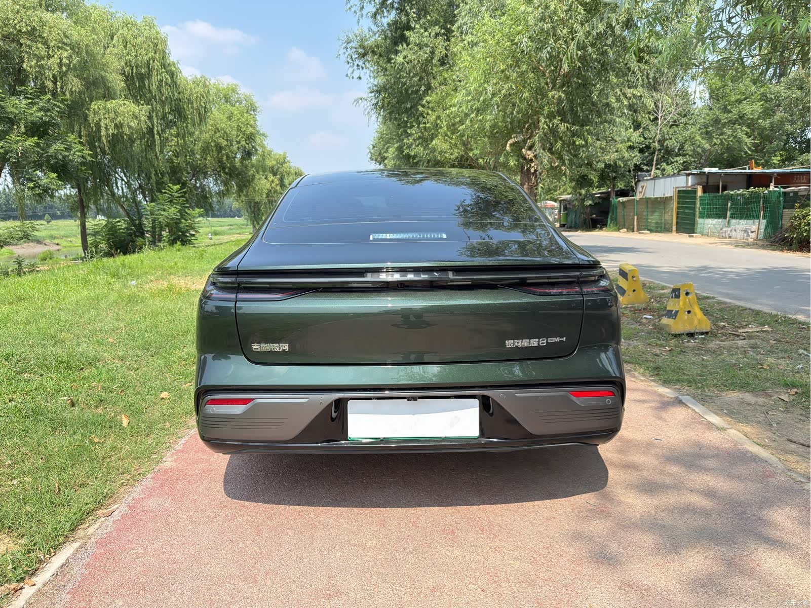 Geely 8, 2025 10