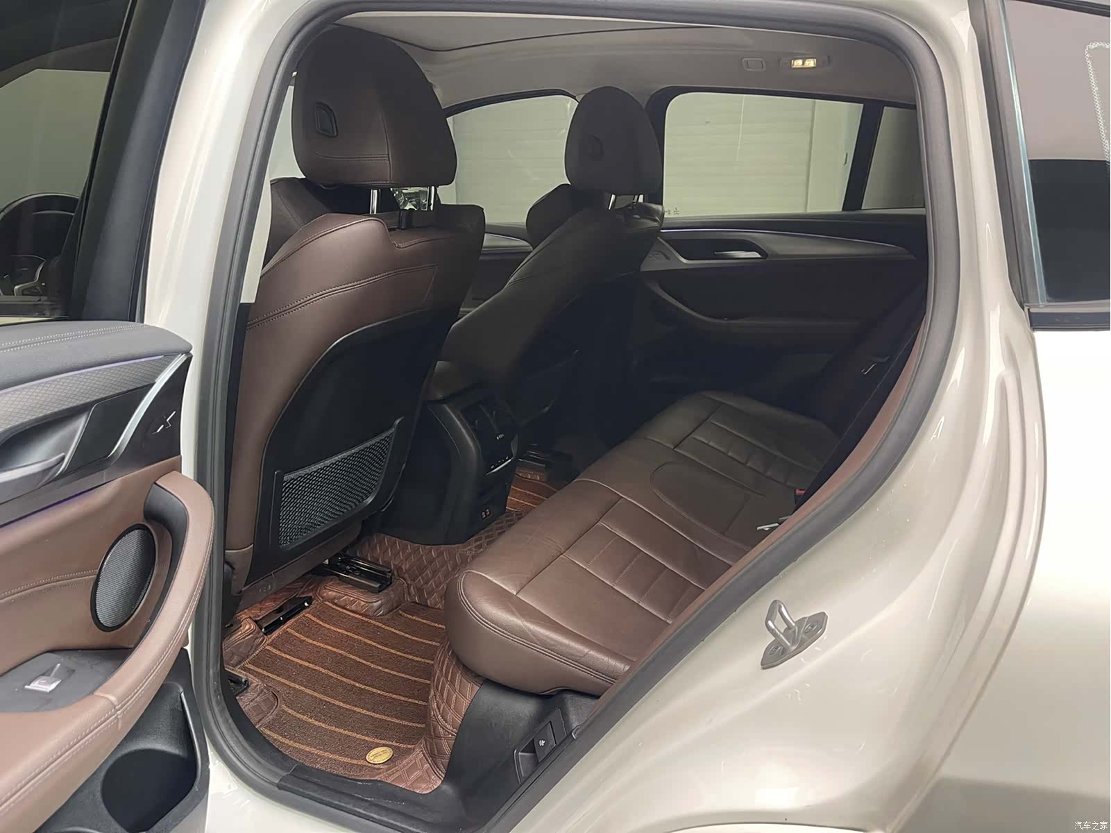 BMW X4, 2021 11
