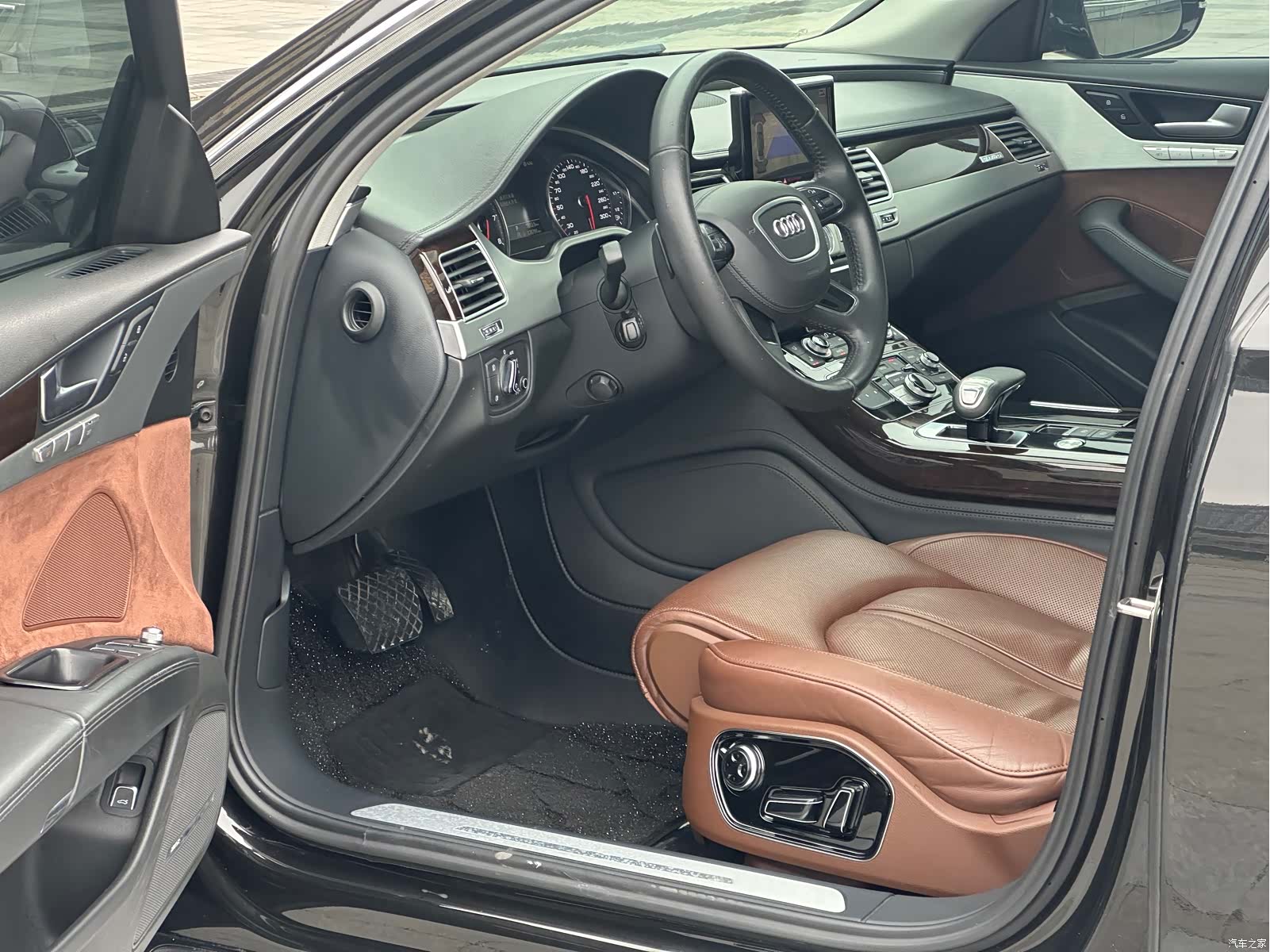 Audi A8L, 2014 10