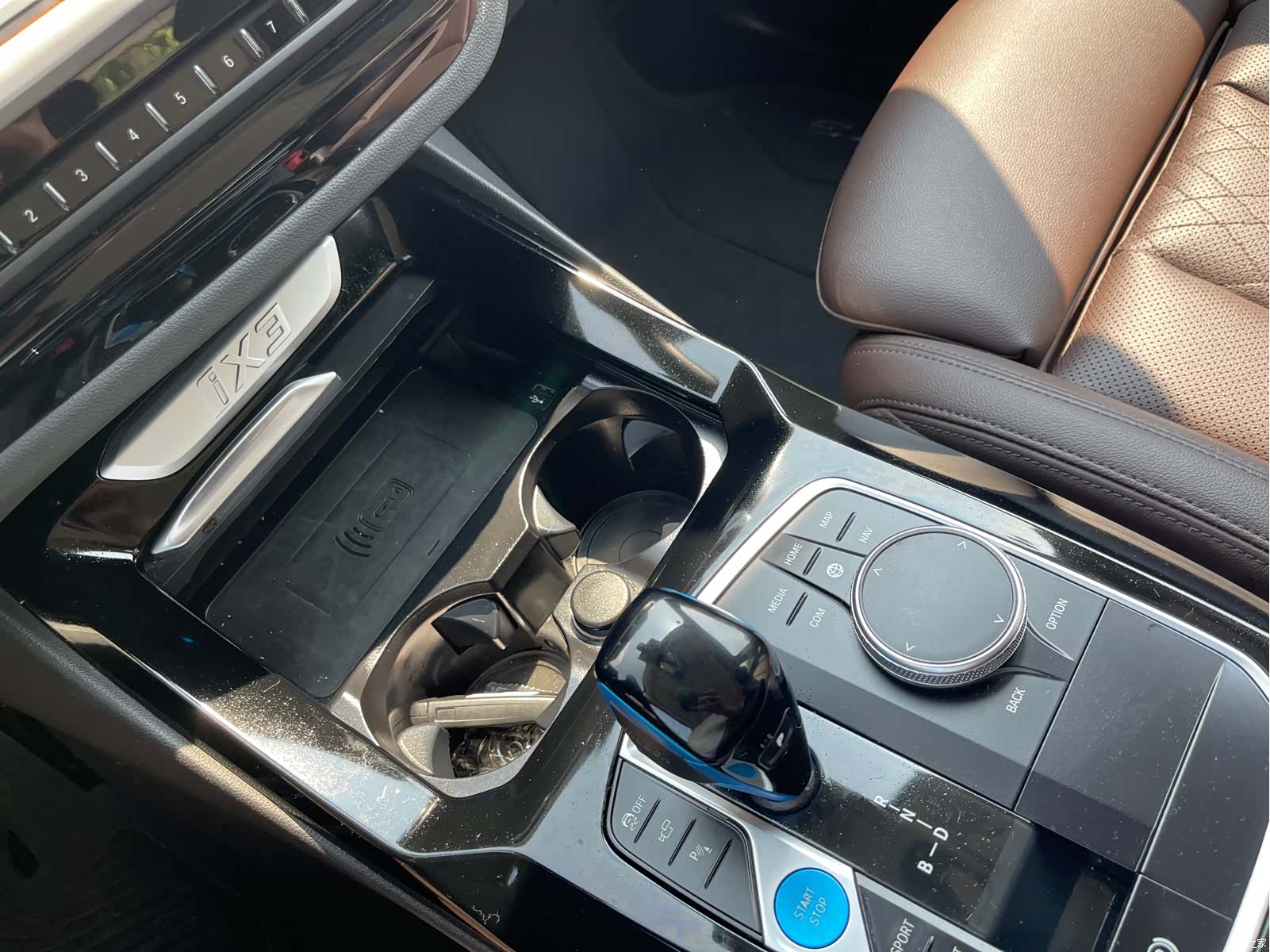 BMW iX3, 2022 10