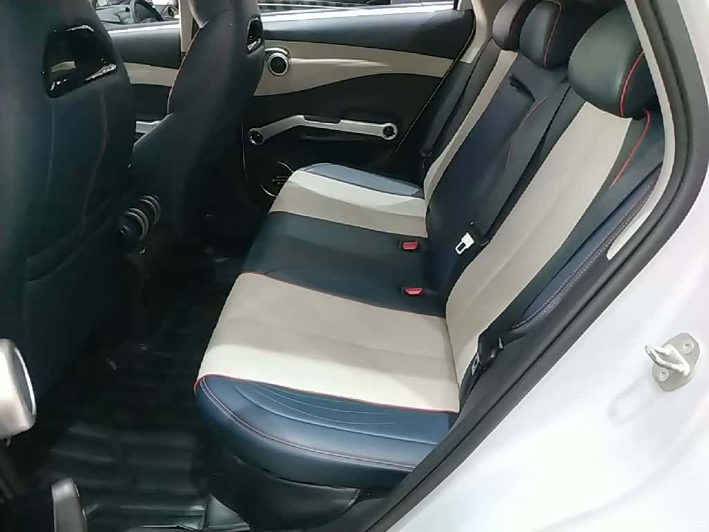 BYD Yuan, 2023 17