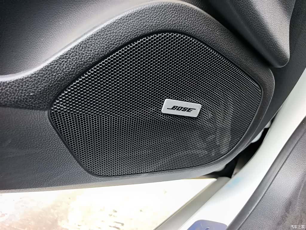 Cadillac ATS-L, 2018 8