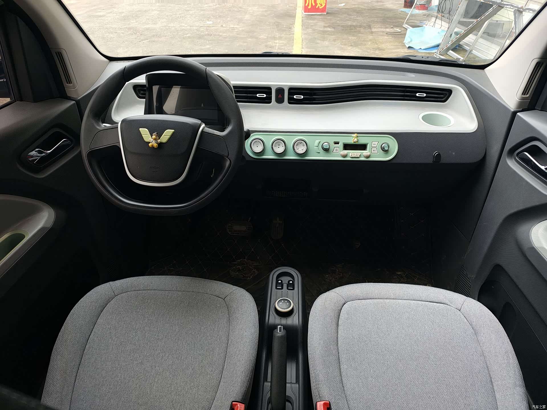 Wuling MINIEV, 2022 8