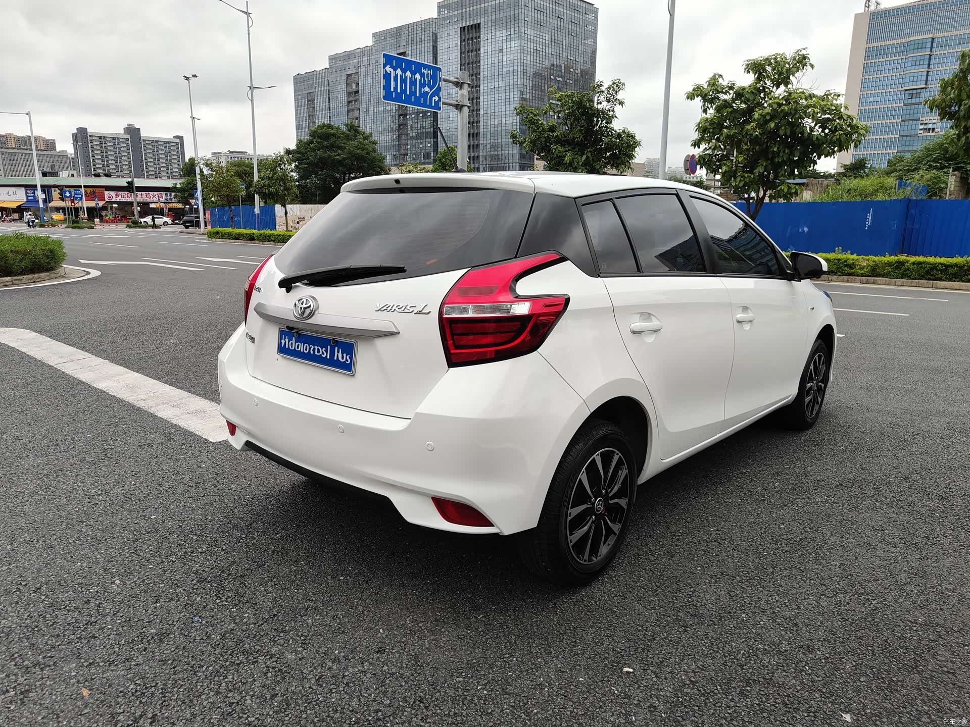 Toyota YARiS L, 2020 6
