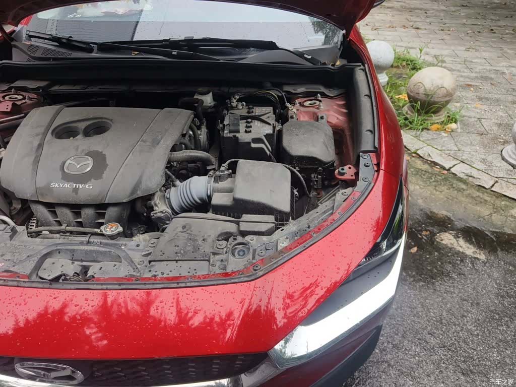 Mazda CX-30, 2022 24